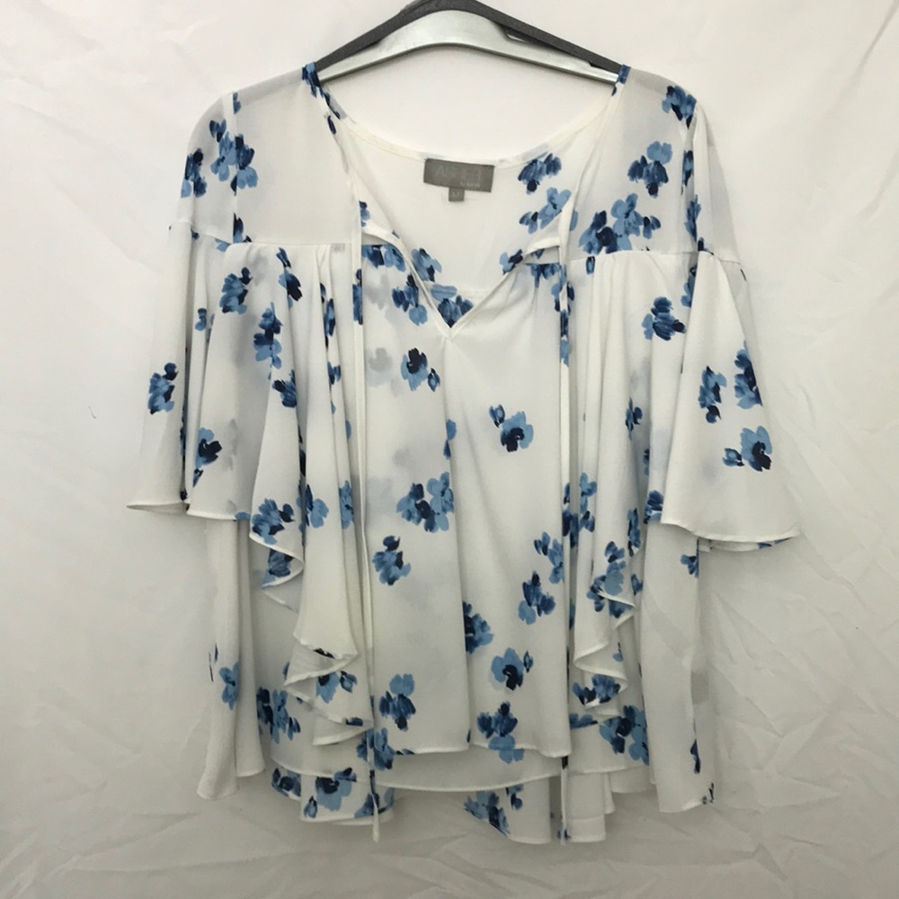 White Floral Blouse - New without tag